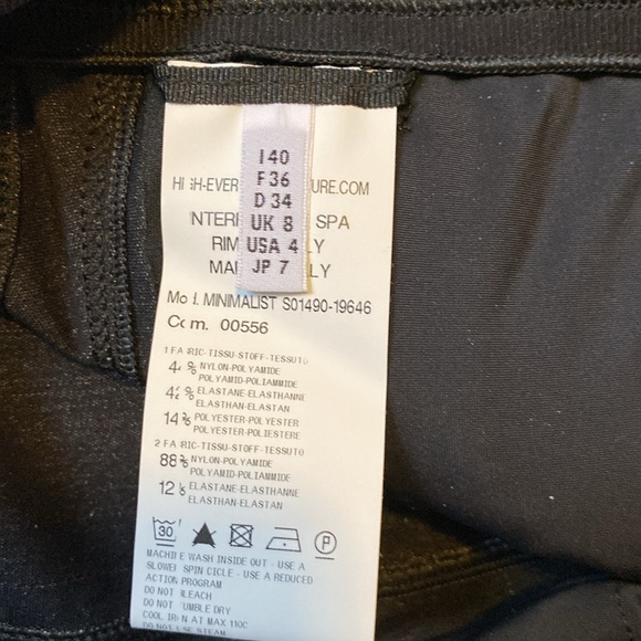 High - Everyday Couture. Style called Minimalist - Picture 11 of 16